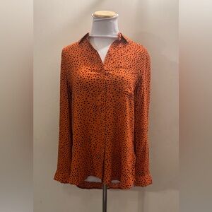 beach lunch lounge NWT buttoned down top
